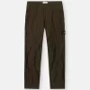 Pantaloni dalla vestibilità morbida con tasche multiple Pantaloni dalla vestibilità morbida con tasche multiple
