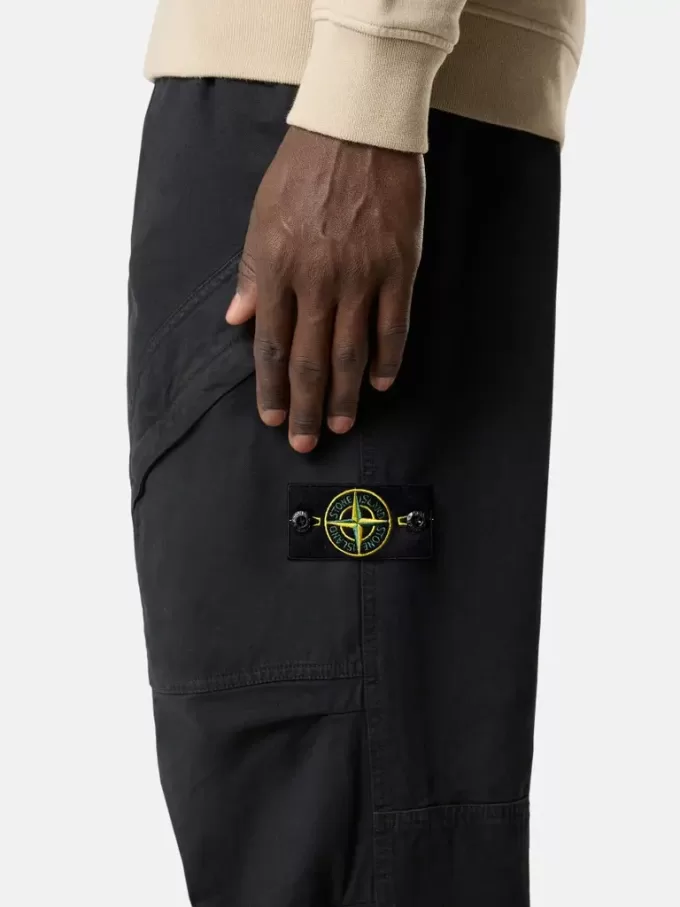 Pantaloni della tuta dal taglio ampio con tasche con bottone a pressione e cerniera Pantaloni della tuta dal taglio ampio con tasche con bottone a pressione e cerniera