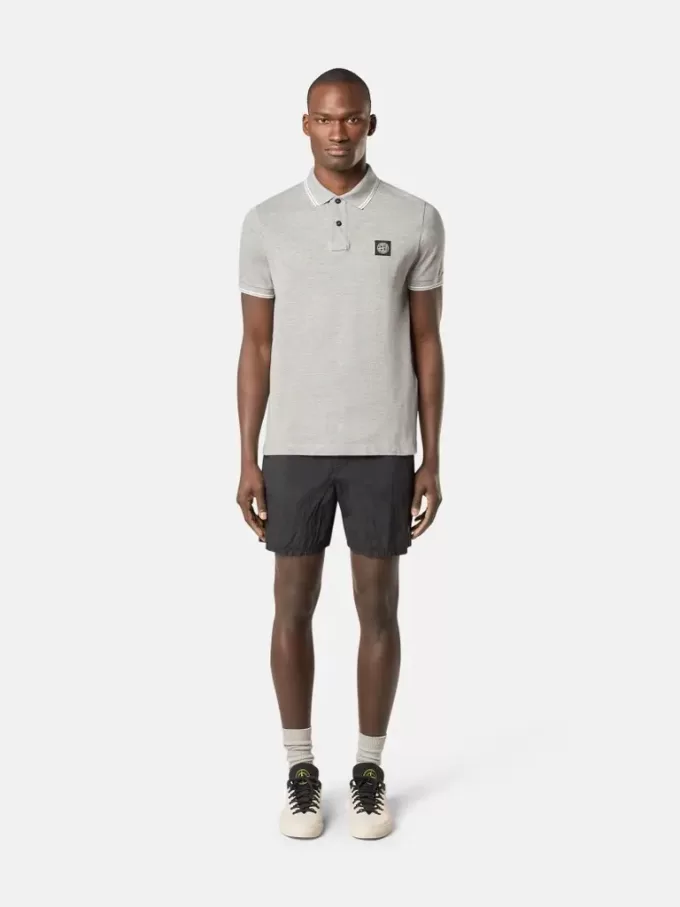 Polo slim fit a maniche corte con dettagli a righe