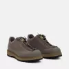 Sneaker stringata con bordo in gomma e suola carrarmato