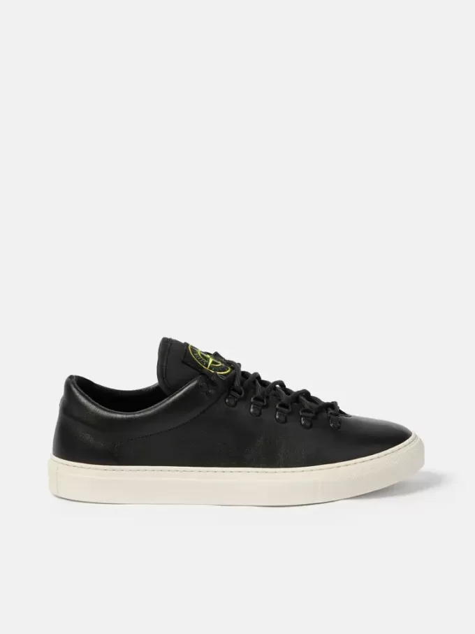 Sneaker stringata con logo Sneaker stringata con logo