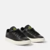 Sneaker stringata con logo Sneaker stringata con logo