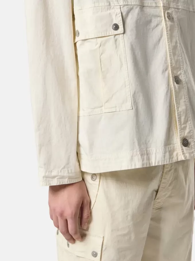 Soprabito comoda con tasche per le mani e bottoni Soprabito comoda con tasche per le mani e bottoni