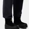 Stivaletto con suola Vibram® per l’assorbimento degli urti. Stivaletto con suola Vibram® per l’assorbimento degli urti.