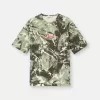 T-shirt a maniche corte con stampa “Scan Camo”. T-shirt a maniche corte con stampa “Scan Camo”.