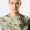 T-shirt a maniche corte con stampa “Scan Camo”. T-shirt a maniche corte con stampa “Scan Camo”.
