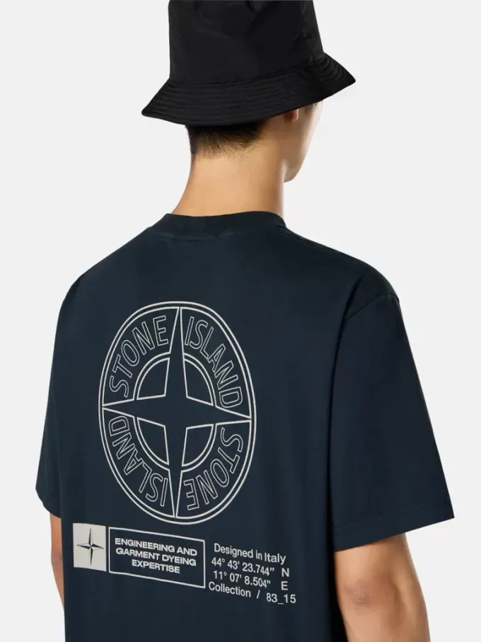 T-shirt a maniche corte dal taglio regolare con stampa “Industrial” T-shirt a maniche corte dal taglio regolare con stampa “Industrial”