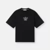 T-shirt a maniche corte dalla vestibilità regolare con stampa “02 Industrial Logos”. T-shirt a maniche corte dalla vestibilità regolare con stampa “02 Industrial Logos”.