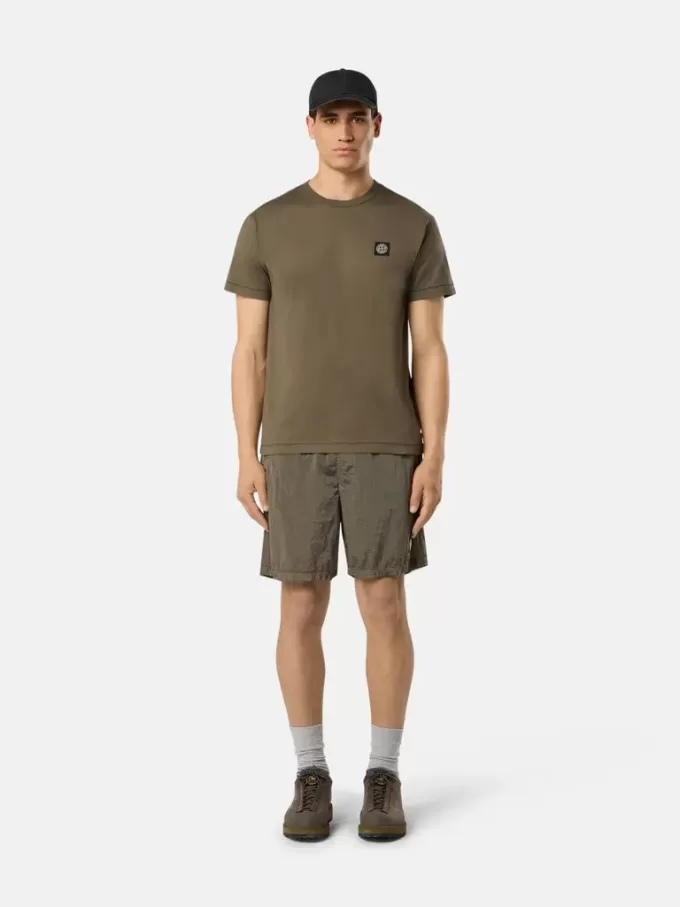 T-shirt slim fit a maniche corte con patch Compass T-shirt slim fit a maniche corte con patch Compass