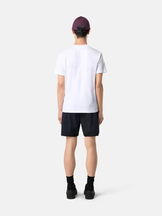 T-shirt slim fit a maniche corte con patch Compass T-shirt slim fit a maniche corte con patch Compass