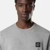 T-shirt slim fit a maniche lunghe